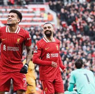 Liverpool supera golaço brasileiro, bate Wolves e segue líder isolado do Inglês