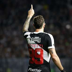 Vasco derrota Botafogo e garante vaga na semifinal contra o Flamengo