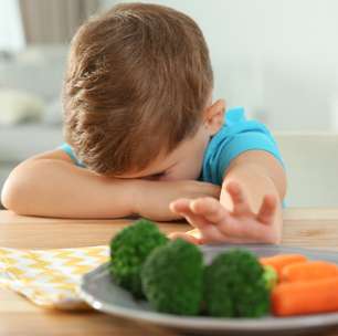 Seu filho não come certos alimentos? Conheça a dificuldade alimentar