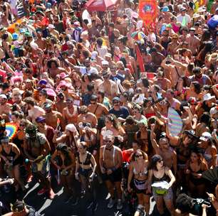 Por que ainda tem glitter do carnaval de 2025 nas areias do Rio? Pesquisadora explica