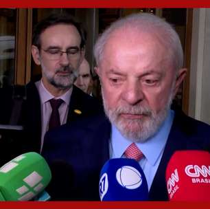 Lula diz que Zelensky foi 'humilhado' por Trump e classifica cena como 'grotesca'