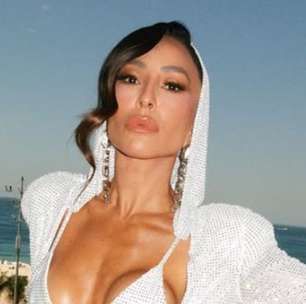 Sabrina Sato revela que passou mal antes do desfile de Carnaval: 'Não vai dar'