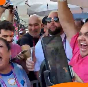 Rosas de Ouro é campeã do Carnaval paulista