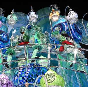 Representantes da Grande Rio vão à Liesa protestar por décimo perdido na bateria