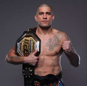 UFC 313: Poatan é colocado contra parede por Ankalaev e perde reinado nos meio-pesados