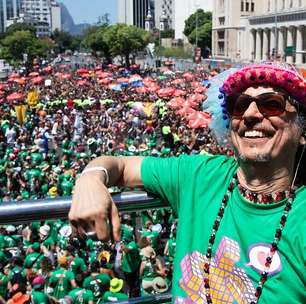 Monobloco leva 100 mil foliões ao Centro do Rio e encerra Carnaval de rua em grande estilo