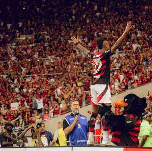 Flamengo derrota Vasco e garante classificação à final do Carioca