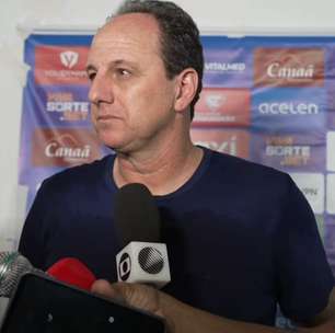 Ceni destaca classificação, mas diz que o foco está na Libertadores