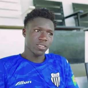 Jogador senegalês sofre crise de ansiedade após ser vítima de racismo em jogo na Espanha