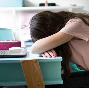 Covid-19: como os lockdowns afetaram a saúde mental dos jovens
