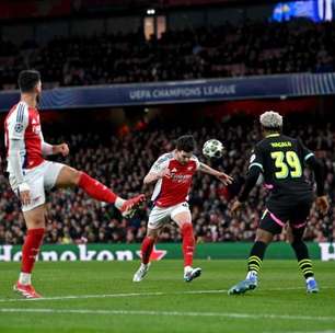 Arsenal empata com PSV e confirma classificação às quartas da Champions