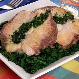Peixe grelhado ao molho de manjericão: receita saudável e saborosa