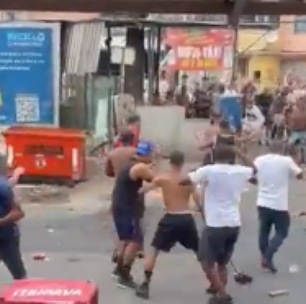 RJ: torcedores do Flamengo e Fluminense se envolvem em briga antes de jogo; veja