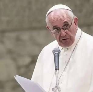 Em fase de recuperação, Papa Francisco deixa de usar máscara de oxigênio