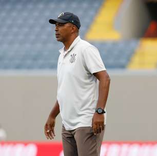 Técnico do Corinthians Sub-20 rasga elogios ao gol de meia luso-canadense no empate contra o Grêmio