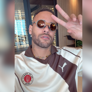 Por que Neymar foi chamado de comunista após foto com camisa de time alemão