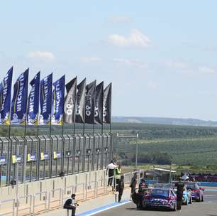 Pilotos falam de chance de chuva para domingo de Porsche Cup: "Igual para todos"