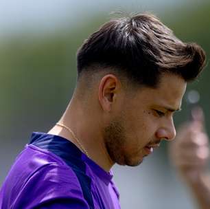 Avião com jogadores de Corinthians e Palmeiras tem falha e atrasa chegada de atletas a São Paulo