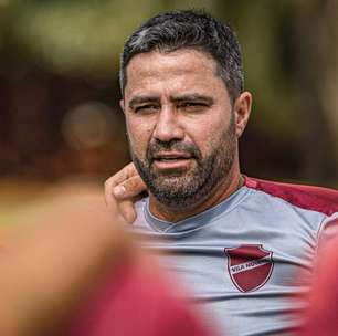 Lacerda é sincero sobre mudanças na escalação do Vila Nova: "Não passa"
