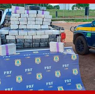PRF apreende 500 kg de maconha ao interceptar caminhonete que tentou fugir em MG