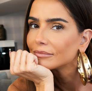 O que? Deborah Secco revela que namorado a trocou pela irmã