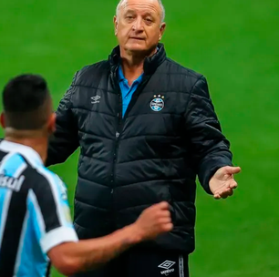 Novo comandante à vista? Grêmio busca 'xerife' para vestiário em meio à pressão sobre Quinteros