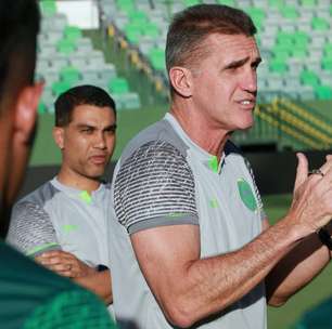 Adversário do Vila Nova, Vagner Mancini define provável Goiás para clássico
