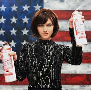 Braindead: a comédia de terror que criticou a política americana com alienígenas e absurdos