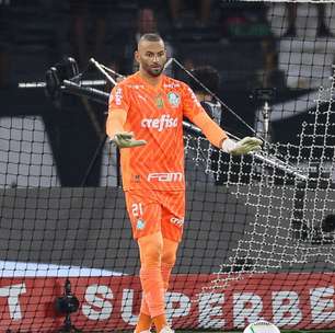 A declaração de Weverton sobre pênalti defendido no Palmeiras