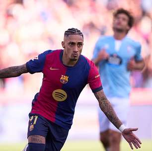 Clube da Arábia Saudita oferece mais de R$ 1 bilhão para Raphinha, do Barcelona e Seleção Brasileira
