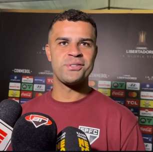 Alisson exalta torcida do São Paulo, mas faz alerta: "Você vai ser cobrado"