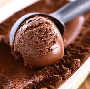 Sorvete de chocolate 2 ingredientes: sem leite, sem açúcar