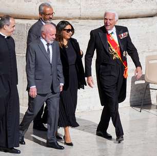 Lula e Janja acompanham funeral do papa Francisco no Vaticano