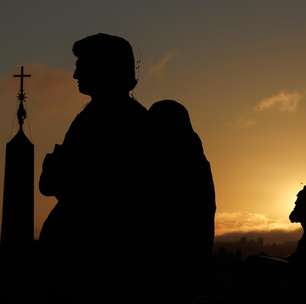 No Vaticano, o dinheiro é incalculável e todos os carros são elétricos