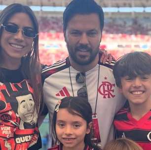 'O coração dele era...': Patricia e Rebeca Abravanel surpreendem com torcida em Flamengo x Corinthians e web cita Silvio Santos