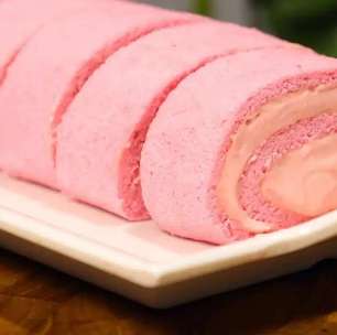 Rocambole de Morango que Derrete na Boca - Sobremesa Perfeita para Festas