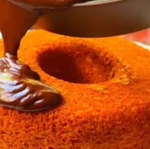Bolo de Cenoura sem Trigo que Fiz pro Aniversário da Minha Amiga Celíaca - Todo Mundo Adorou!