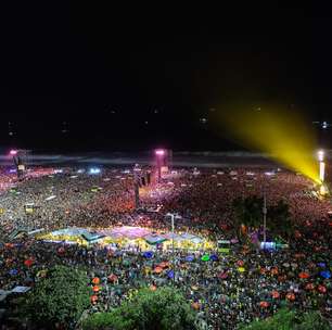 Lady Gaga canta para 2,1 milhões de pessoas, mas não supera maior público de shows em Copacabana