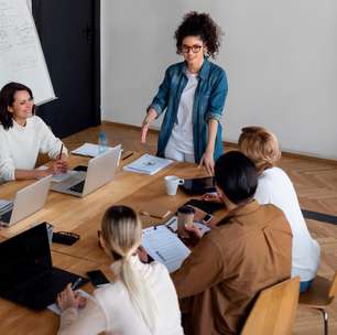 5 erros em reuniões do time de vendas que impactam seu negócio