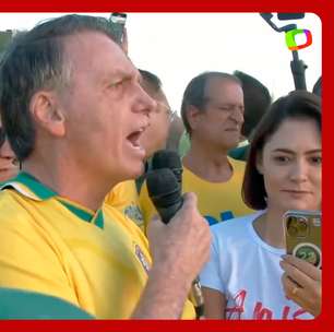 'Vamos continuar lutando', diz Bolsonaro em ato por anistia em Brasília