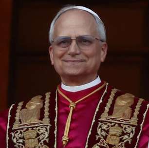 Após anúncio de Leão XIV como novo Papa, foto inédita de Robert Prevost tomando cerveja no Brasil viraliza na web. Veja!