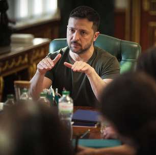 Após Rússia anunciar cessar-fogo, Zelensky antecipa trégua e diz que agirá de forma recíproca