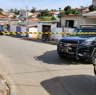 Suspeito de roubar carro é entregue por comparsa após briga e morre em confronto com a PM em Colombo