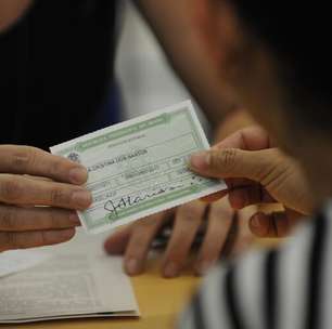 Vai votar pela 1ª vez? Prazo para tirar o título de eleitor acaba em um mês; saiba como fazer
