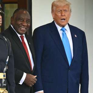 Trump tenta pressionar presidente da África do Sul com suposto 'genocídio' de agricultores brancos