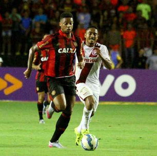 Internacional aposta em estratégia sólida para vencer o Sport fora de casa domingo às 19h.