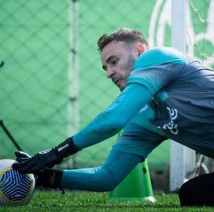 Goleiro negocia retorno ao Juventude