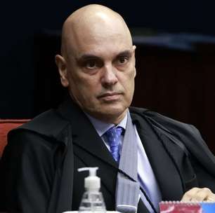 Moraes ironiza defesa de Anderson Torres: "Secretário de Segurança é rainha da Inglaterra?"