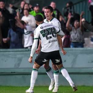 Coritiba derrota Avaí e assume vice-liderança da Série B