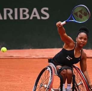 Vitória Miranda brilha em Roland Garros e conquista títulos nas simples e duplas no juvenil de tênis em cadeira de rodas